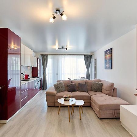 Appartamento Palmas - Pool By N10 Năvodari Esterno foto